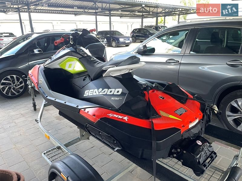 Гідроцикл спортивний BRP Spark 2020 в Житомирі