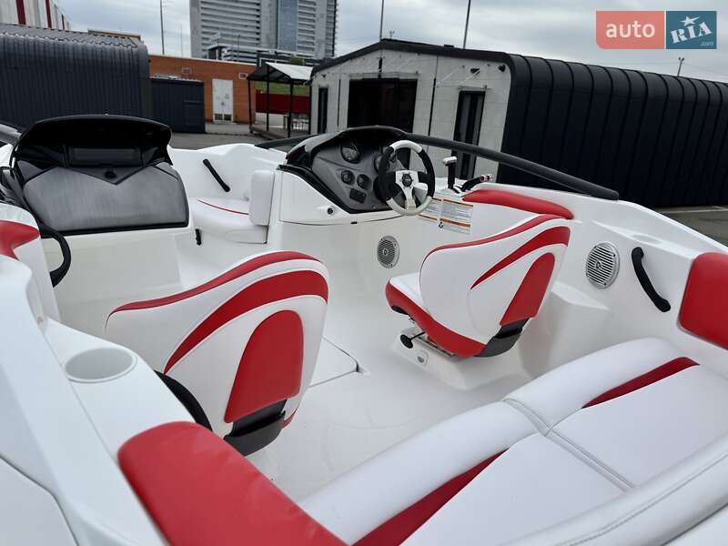 Катер BRP Speedster 2012 в Киеве