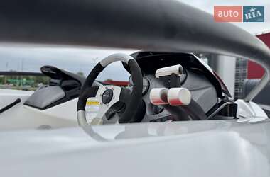 Катер BRP Speedster 2012 в 