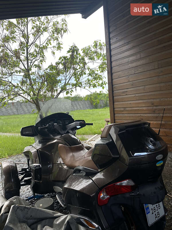 Трицикл BRP Spyder 2012 в Львове