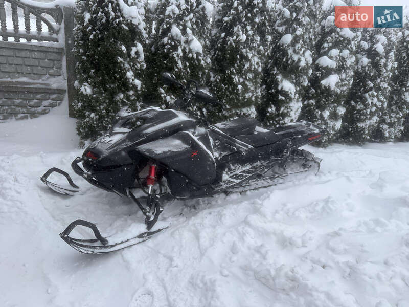 Снегоходы для охоты и рыбалки BRP Summit 2022 в Костополе