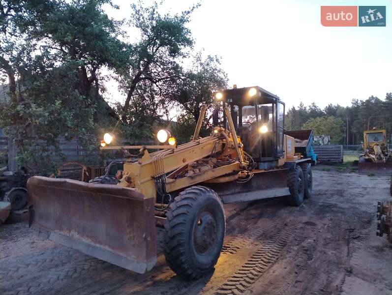 Автогрейдер Брянский Арсенал ГС 14.02 2008 в Биківці