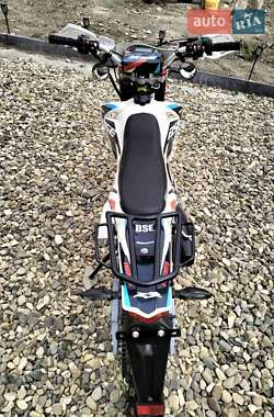 Мотоцикл Позашляховий (Enduro) BSE J3D 2023 в 