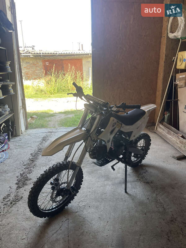 Мотоцикл Кросс BSE PH10L 125 Enduro 2024 в Жмеринке