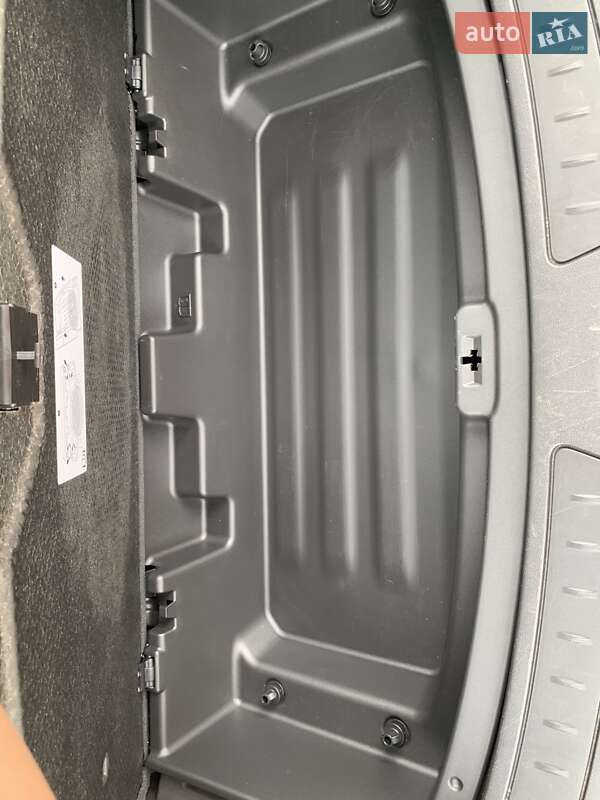 Позашляховик / Кросовер Buick Enclave 2019 в Києві фото 9 Позашляховик / Кросовер Buick Enclave 2019 в Києві