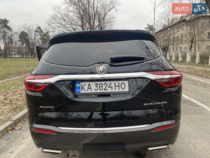 Позашляховик / Кросовер Buick Enclave 2018 в Києві