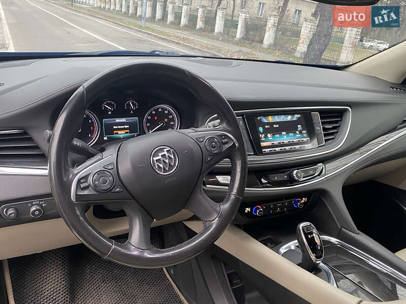 Позашляховик / Кросовер Buick Enclave 2018 в Києві