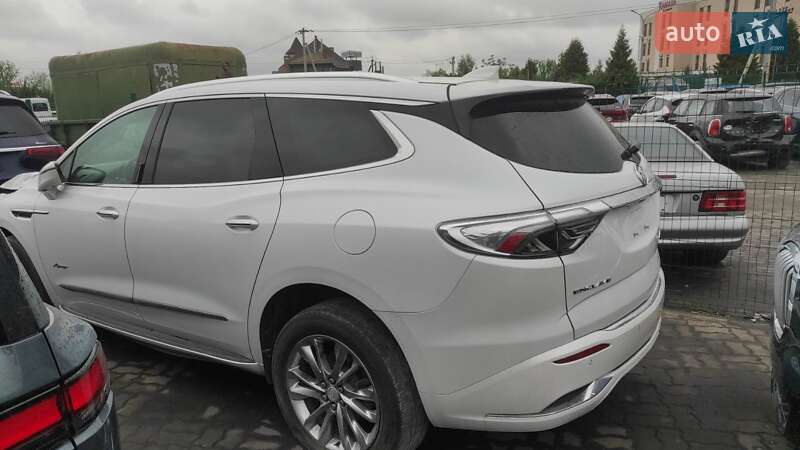Buick Enclave 2022