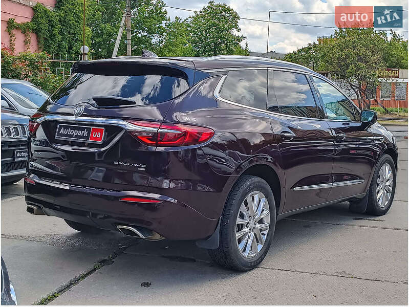 Внедорожник / Кроссовер Buick Enclave 2017 в Харькове