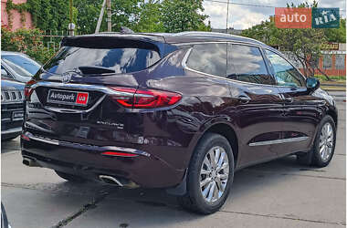 Позашляховик / Кросовер Buick Enclave 2017 в 