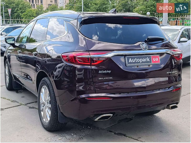 Внедорожник / Кроссовер Buick Enclave 2017 в Харькове