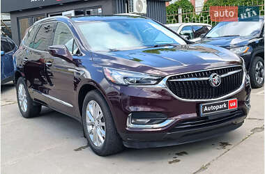 Позашляховик / Кросовер Buick Enclave 2017 в 