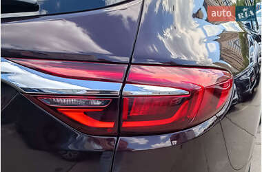 Позашляховик / Кросовер Buick Enclave 2017 в 
