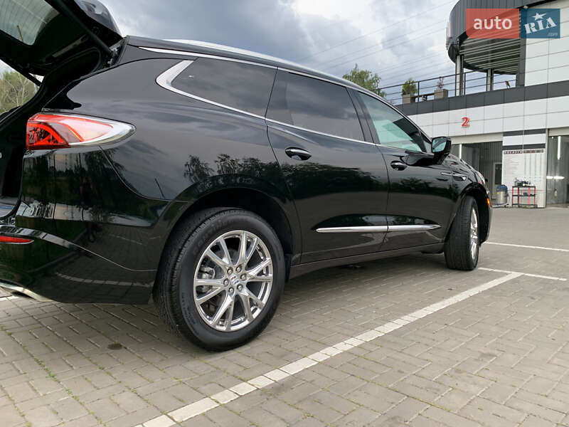 Позашляховик / Кросовер Buick Enclave 2023 в Києві фото 10 Позашляховик / Кросовер Buick Enclave 2023 в Києві
