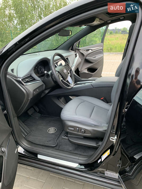 Позашляховик / Кросовер Buick Enclave 2023 в Києві фото 34 Позашляховик / Кросовер Buick Enclave 2023 в Києві