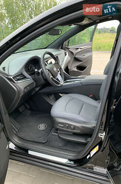 Позашляховик / Кросовер Buick Enclave 2023 в 