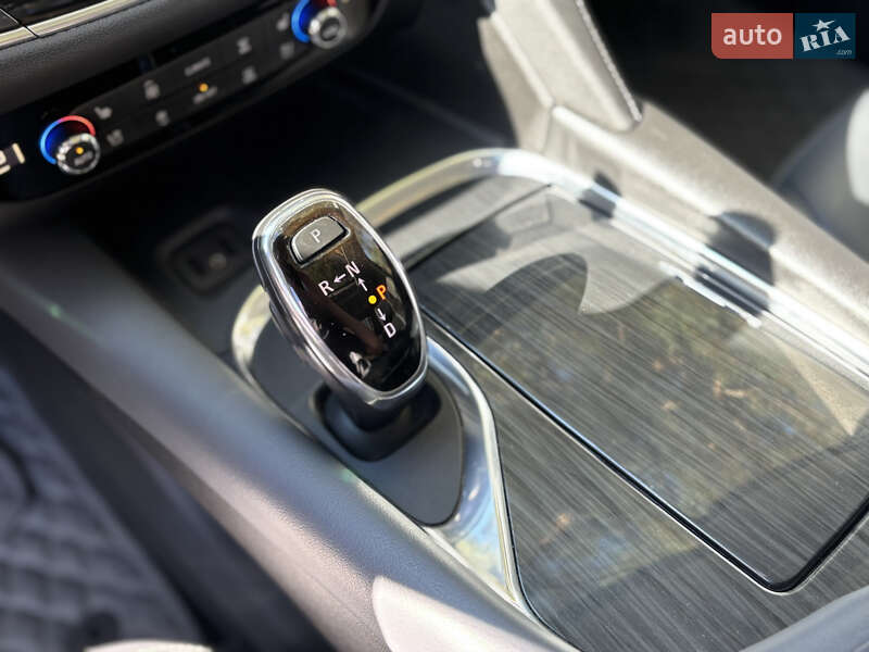 Позашляховик / Кросовер Buick Enclave 2019 в Києві