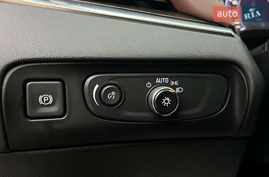 Внедорожник / Кроссовер Buick Enclave 2021 в 