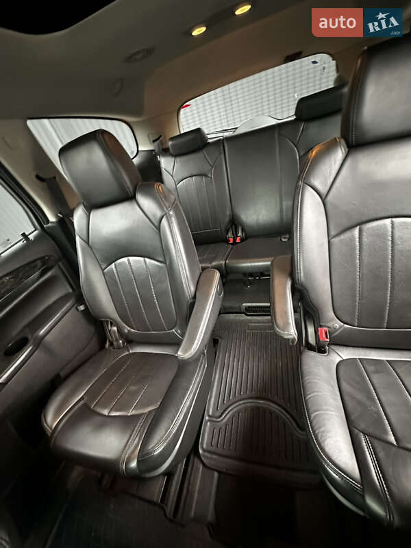 Позашляховик / Кросовер Buick Enclave 2013 в Броварах