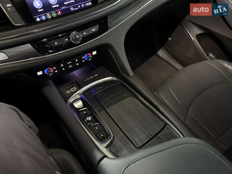 Внедорожник / Кроссовер Buick Enclave 2023 в Тернополе