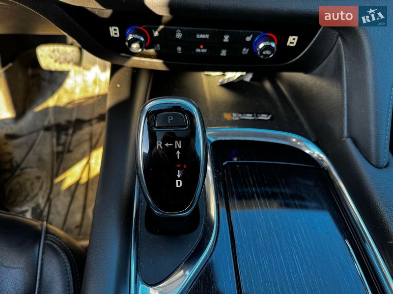 Внедорожник / Кроссовер Buick Enclave 2021 в Киеве