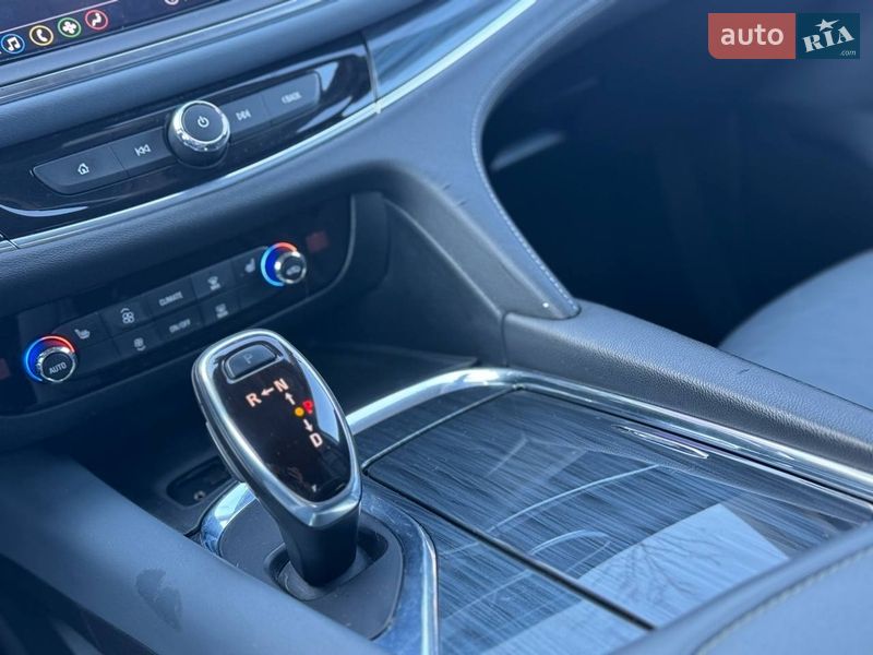 Внедорожник / Кроссовер Buick Enclave 2020 в Киеве