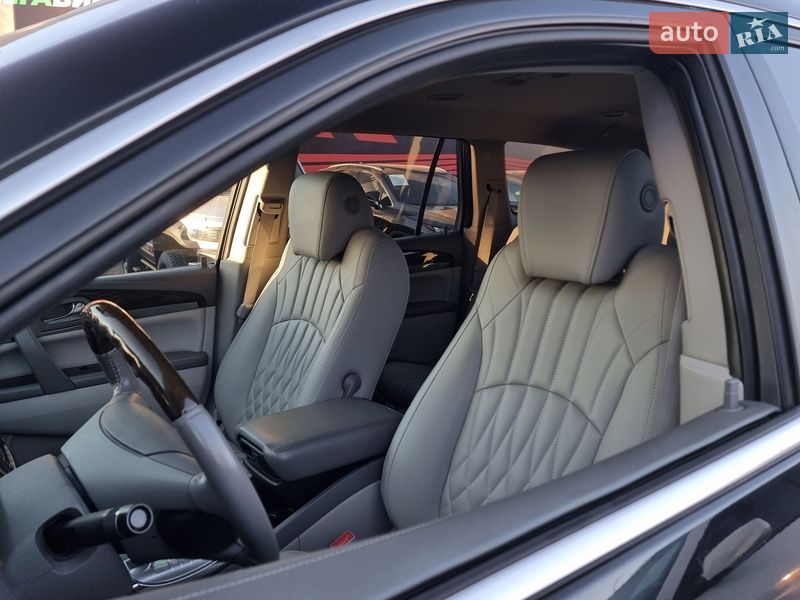 Внедорожник / Кроссовер Buick Enclave 2016 в Виннице