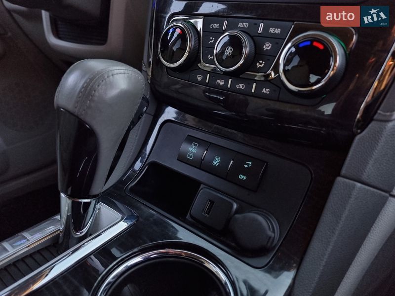 Внедорожник / Кроссовер Buick Enclave 2016 в Виннице