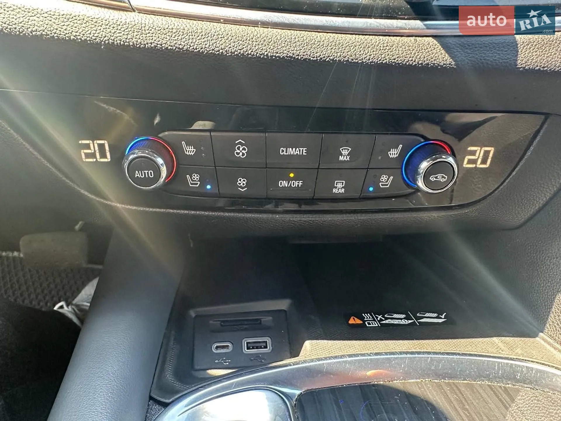 2021 Buick Enclave - мініатюра 21