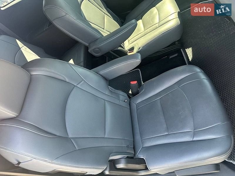 Внедорожник / Кроссовер Buick Enclave 2021 в Днепре