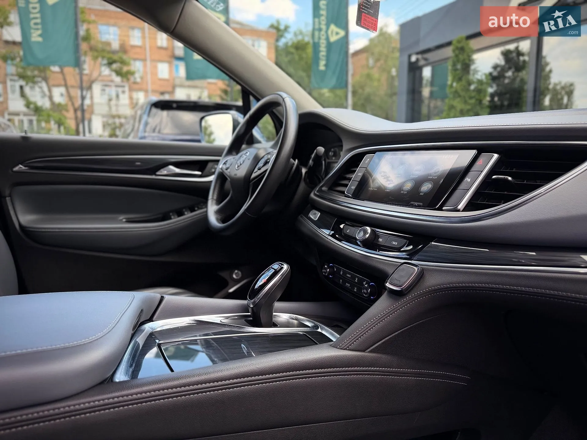 2017 Buick Enclave - мініатюра 30
