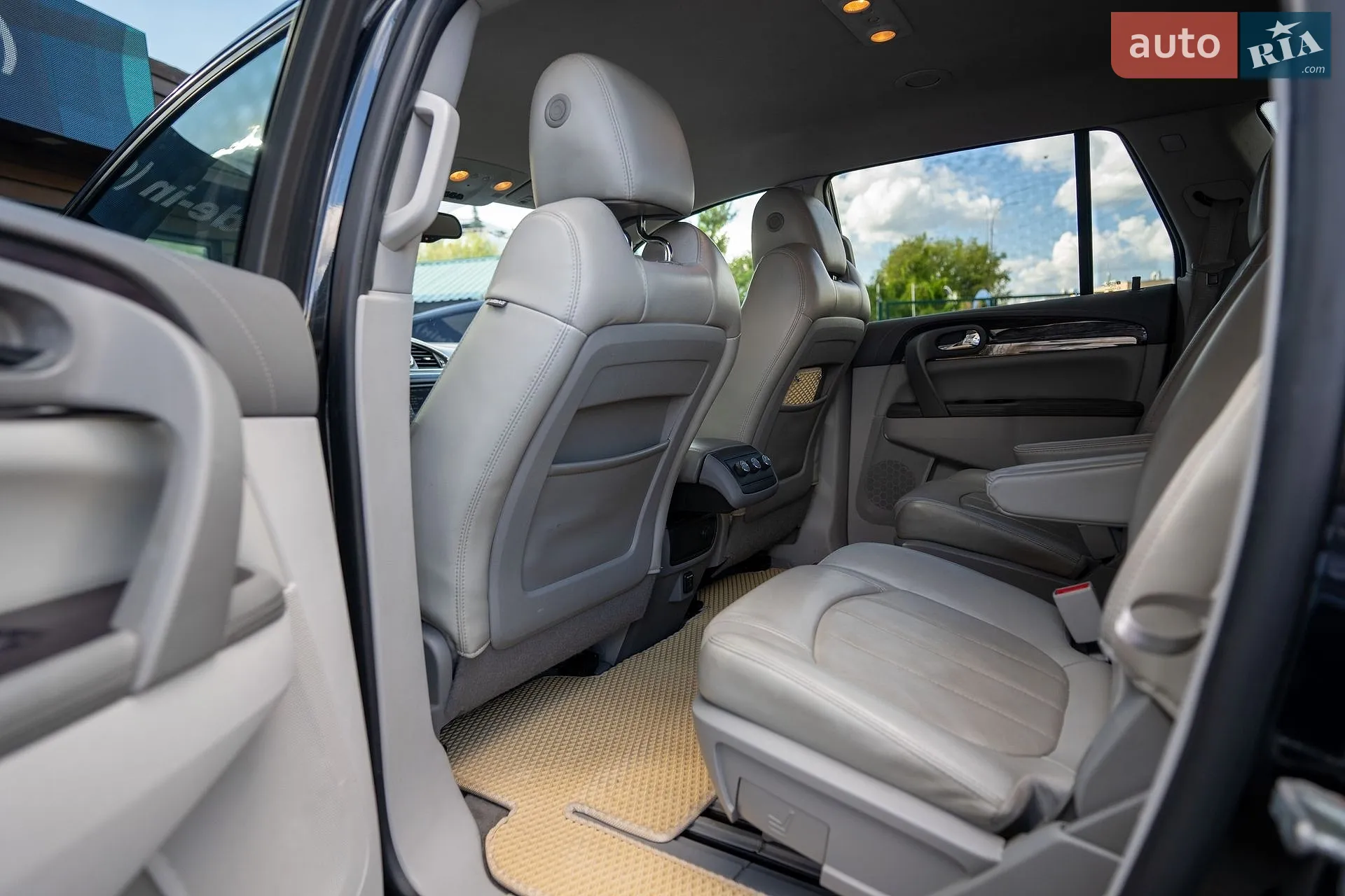 2015 Buick Enclave - мініатюра 28