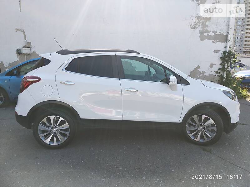 Внедорожник / Кроссовер Buick Encore 2018 в Киеве