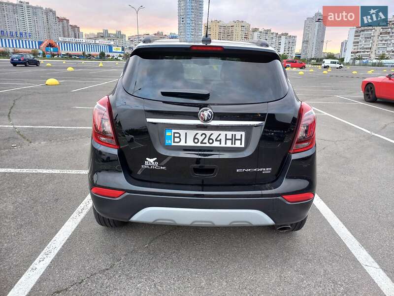 Внедорожник / Кроссовер Buick Encore 2017 в Киеве