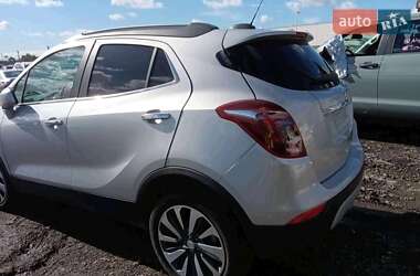 Внедорожник / Кроссовер Buick Encore 2022 в Киеве