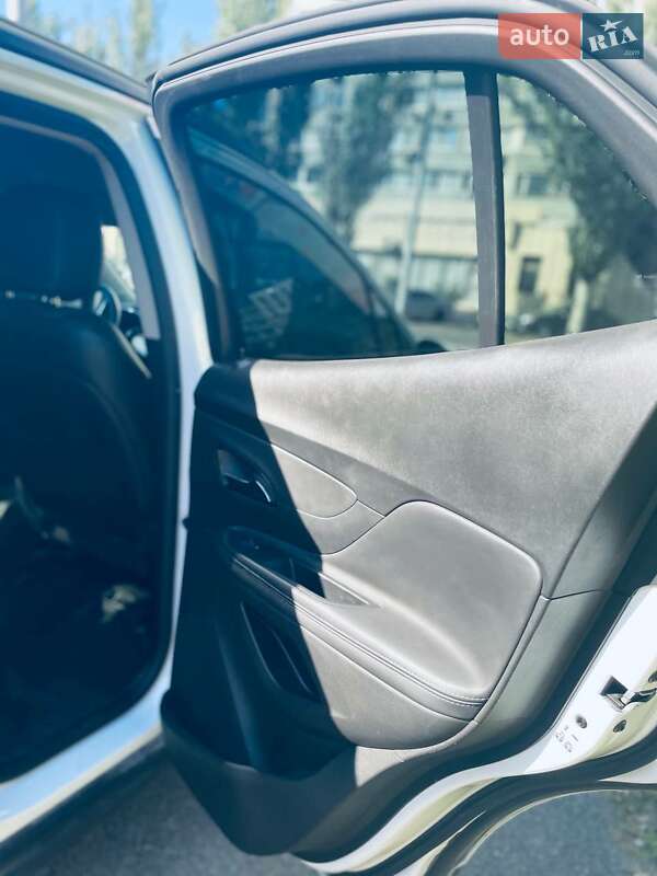 Хетчбек Buick Encore 2019 в Дніпрі