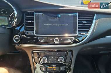 Внедорожник / Кроссовер Buick Encore 2016 в Одессе