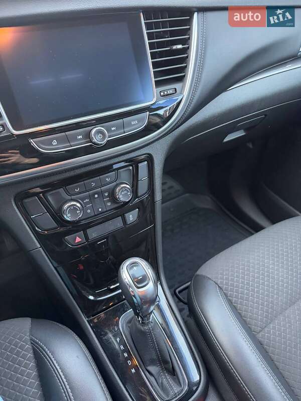 Позашляховик / Кросовер Buick Encore 2017 в Львові