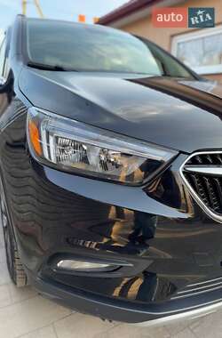 Позашляховик / Кросовер Buick Encore 2017 в 