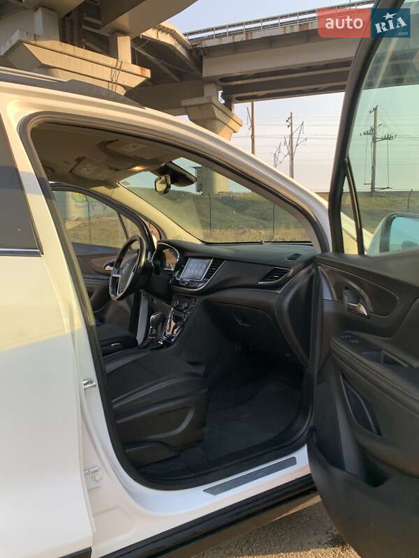 Позашляховик / Кросовер Buick Encore 2018 в Києві