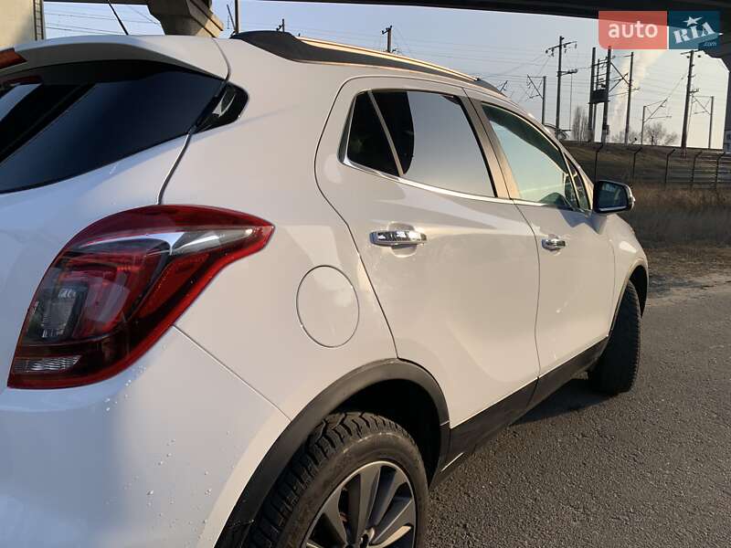 Позашляховик / Кросовер Buick Encore 2018 в Києві
