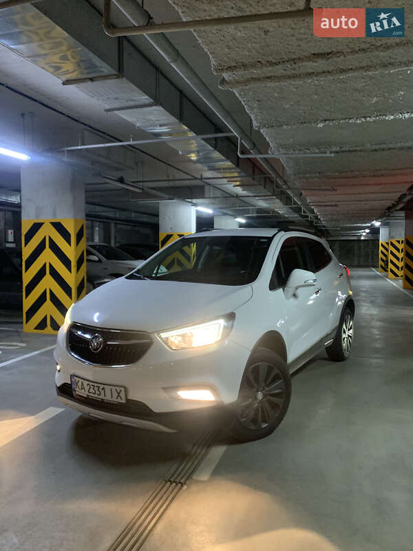 Позашляховик / Кросовер Buick Encore 2018 в Києві