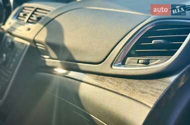 Внедорожник / Кроссовер Buick Encore 2015 в 