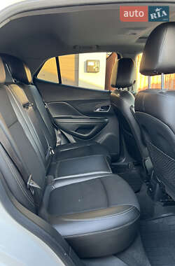 Позашляховик / Кросовер Buick Encore 2013 в 