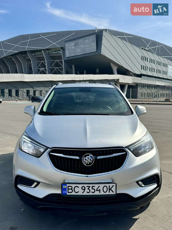 Позашляховик / Кросовер Buick Encore 2016 в Львові