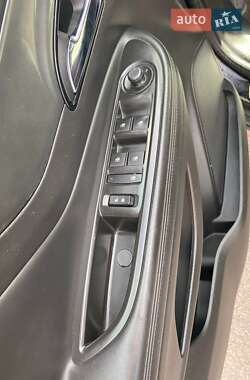 Внедорожник / Кроссовер Buick Encore 2018 в 