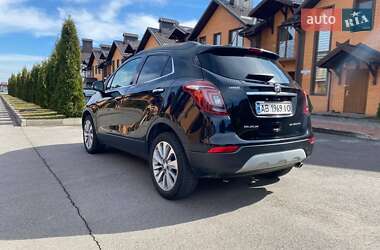 Внедорожник / Кроссовер Buick Encore 2018 в 