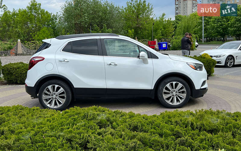Позашляховик / Кросовер Buick Encore 2018 в Львові