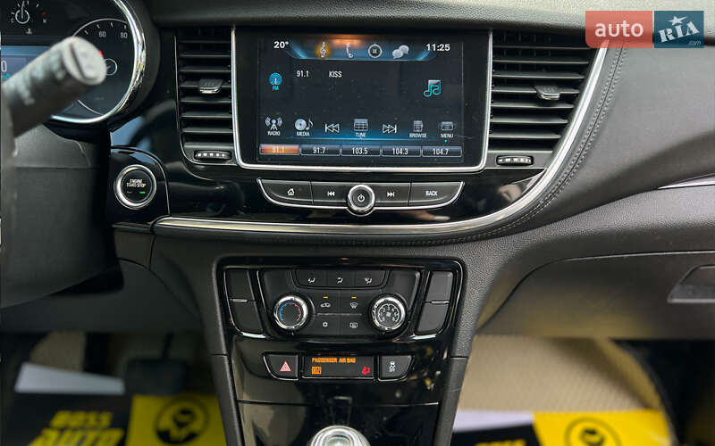 Позашляховик / Кросовер Buick Encore 2018 в Львові