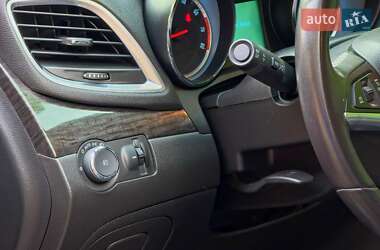 Позашляховик / Кросовер Buick Encore 2015 в 
